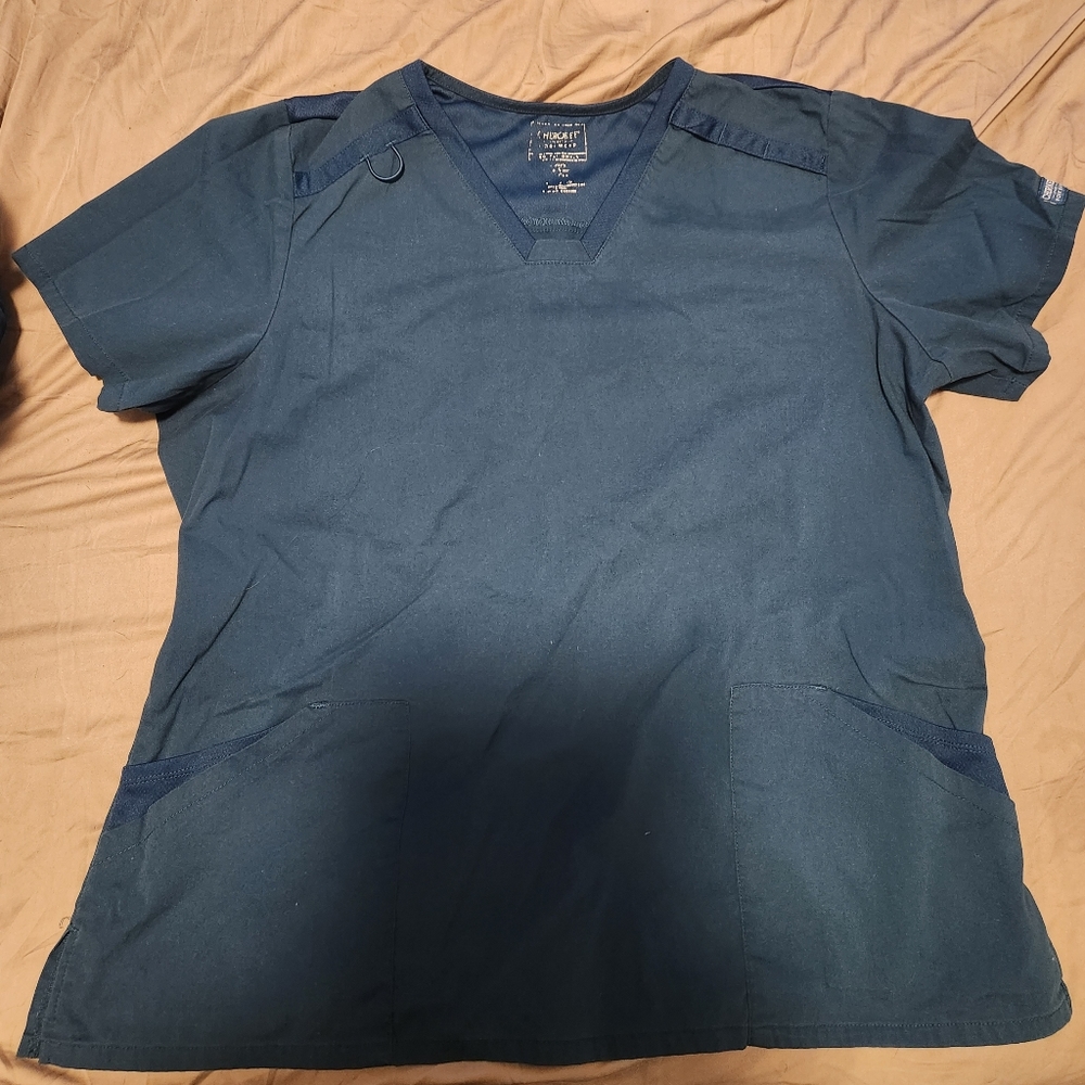 XL Cherokee Scrub Set